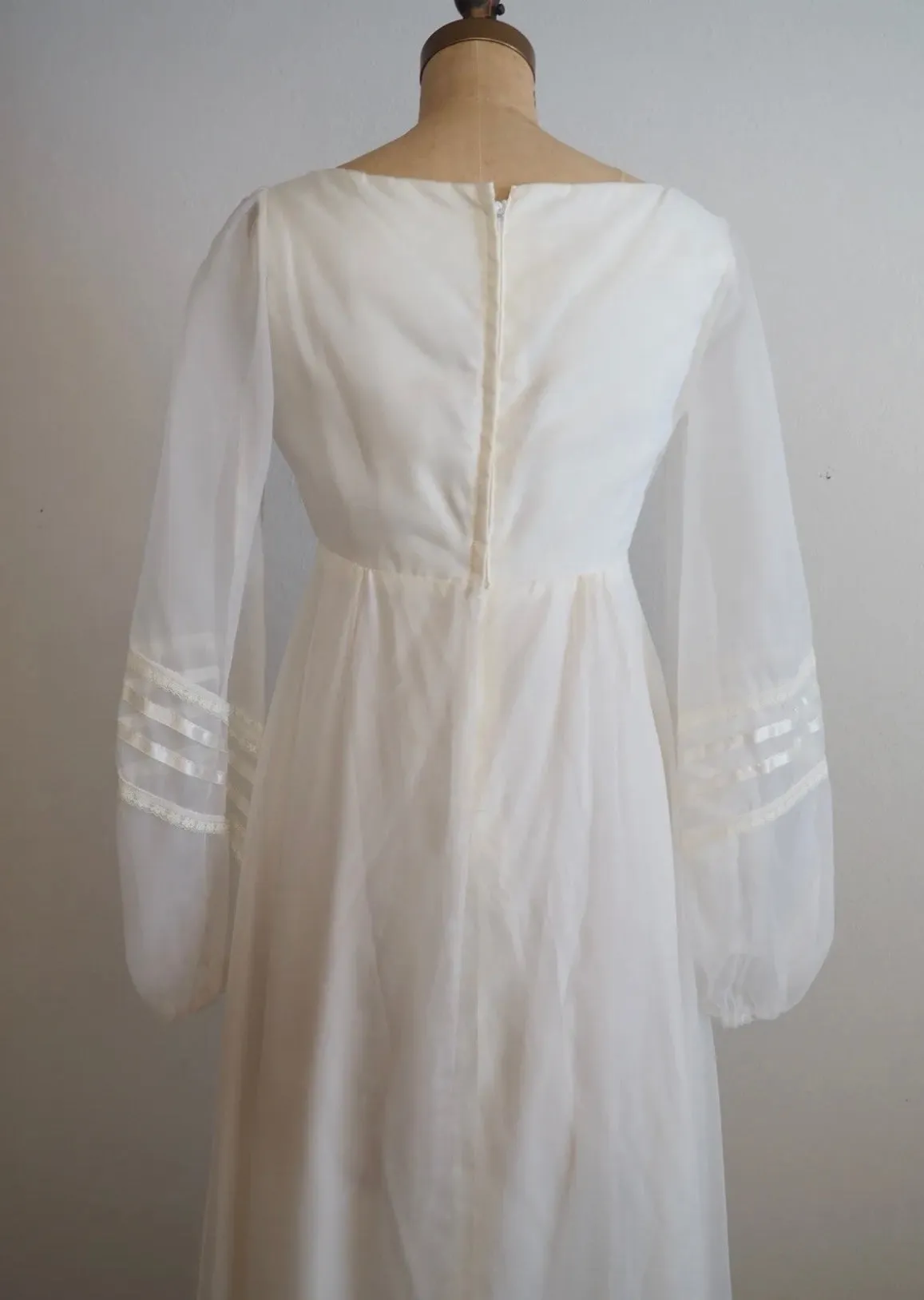 1970’s Lorrie Deb Prairie style dress—XS/S
