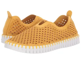 Clearance - Flats by ILSE JACOBSEN