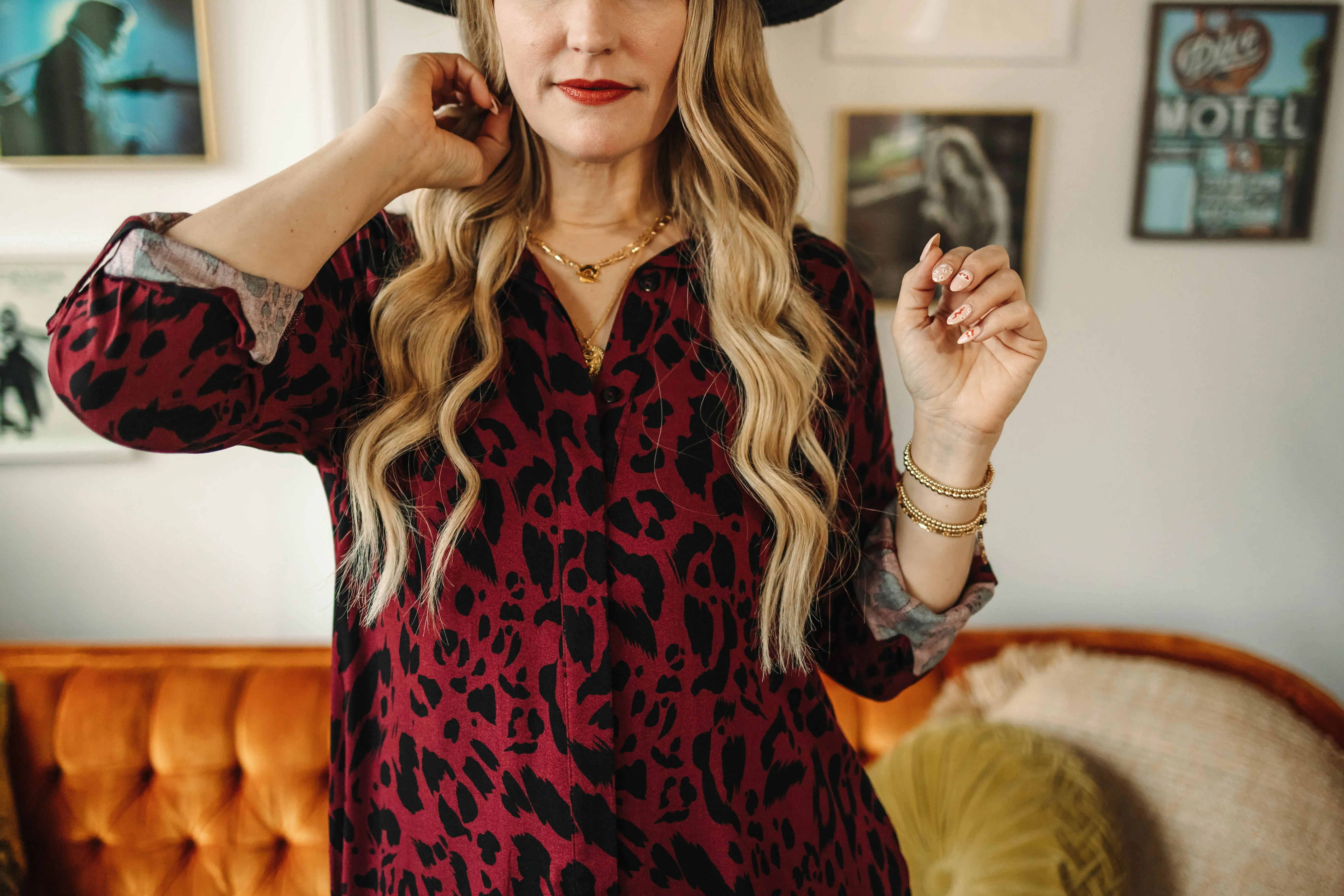 lorielle button down dress in burgundy