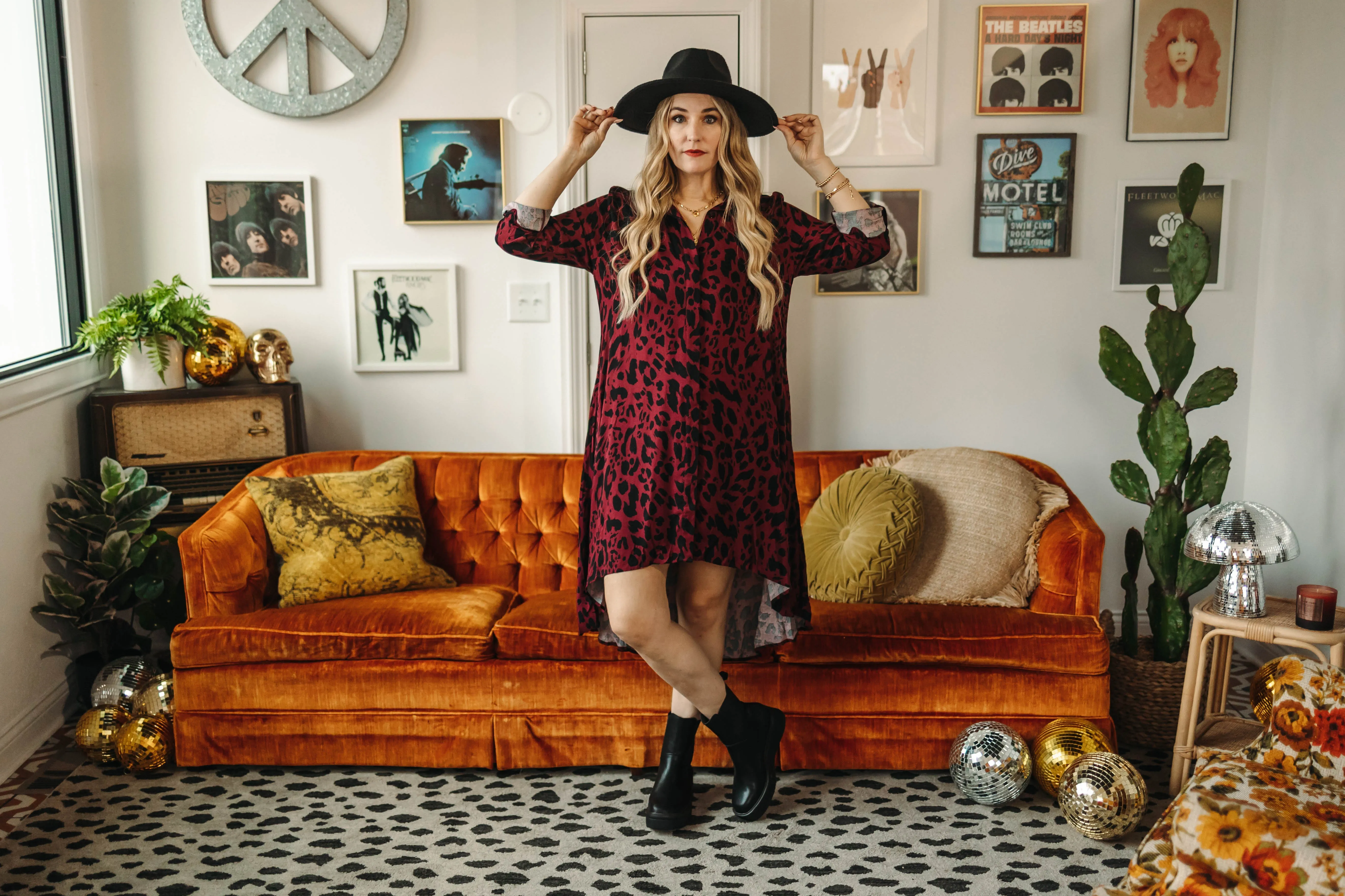 lorielle button down dress in burgundy