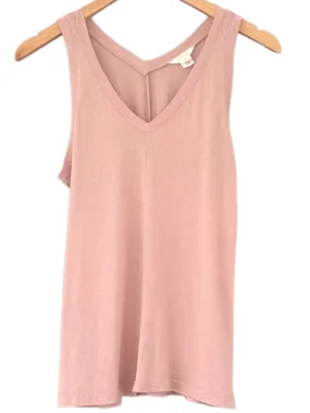 Soft Summer Adobe Double-V Sleeveless Tee