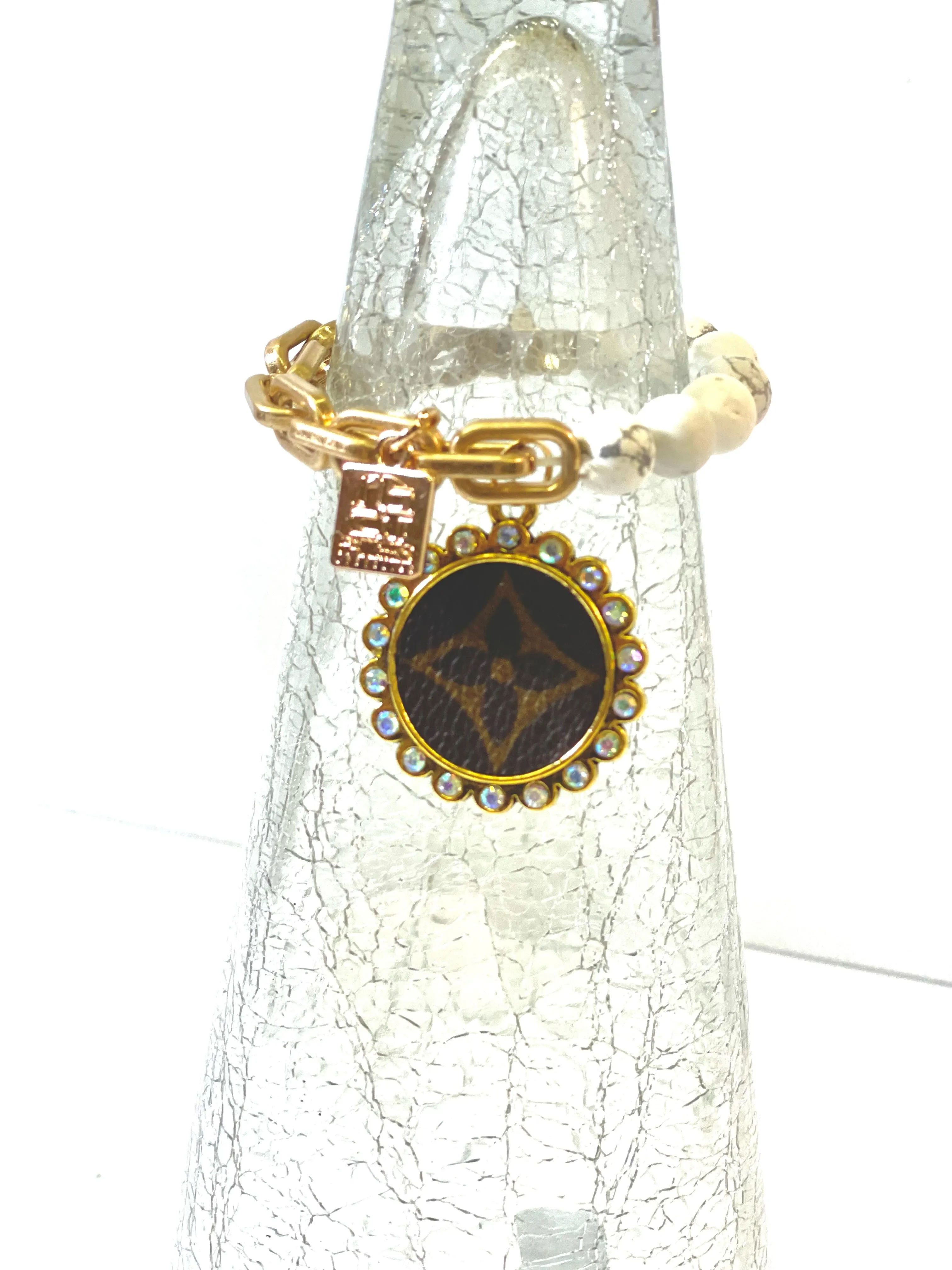 Stone- White bead half chain bracelet