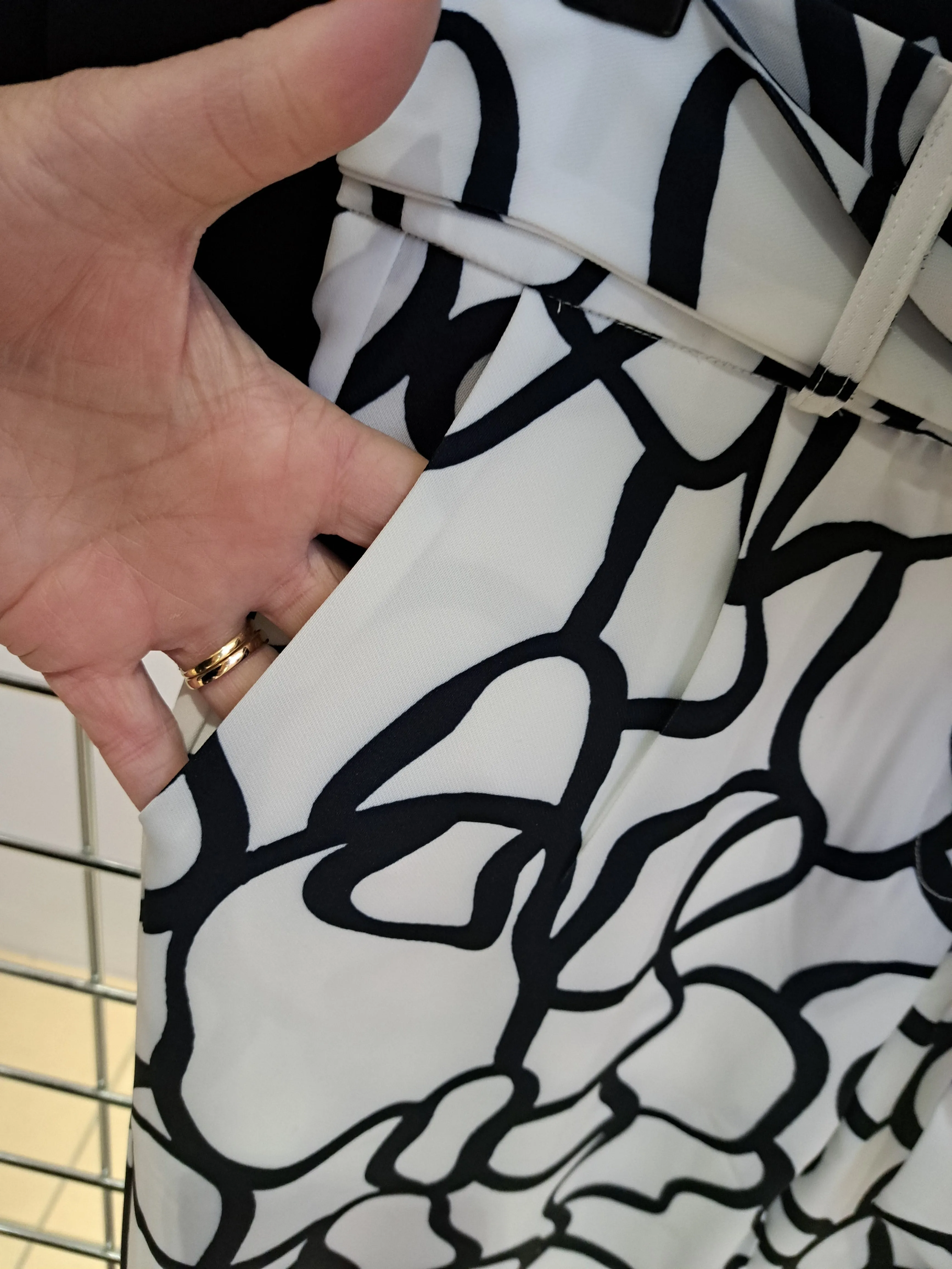 Uchuu Black and White trousers